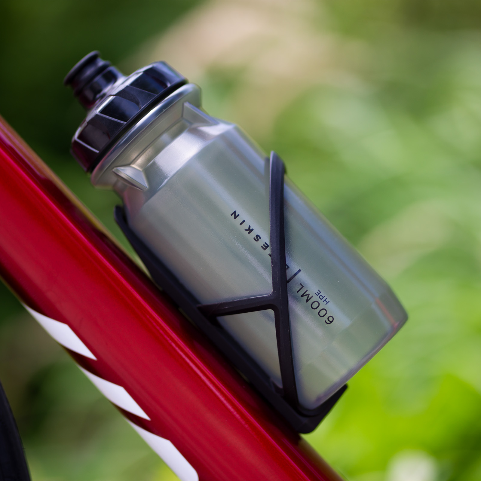 Eleskin-サイクリング用ウォーターボトル,スポーツ,マ - Mountain Biking Water Bottle のレビューと価格