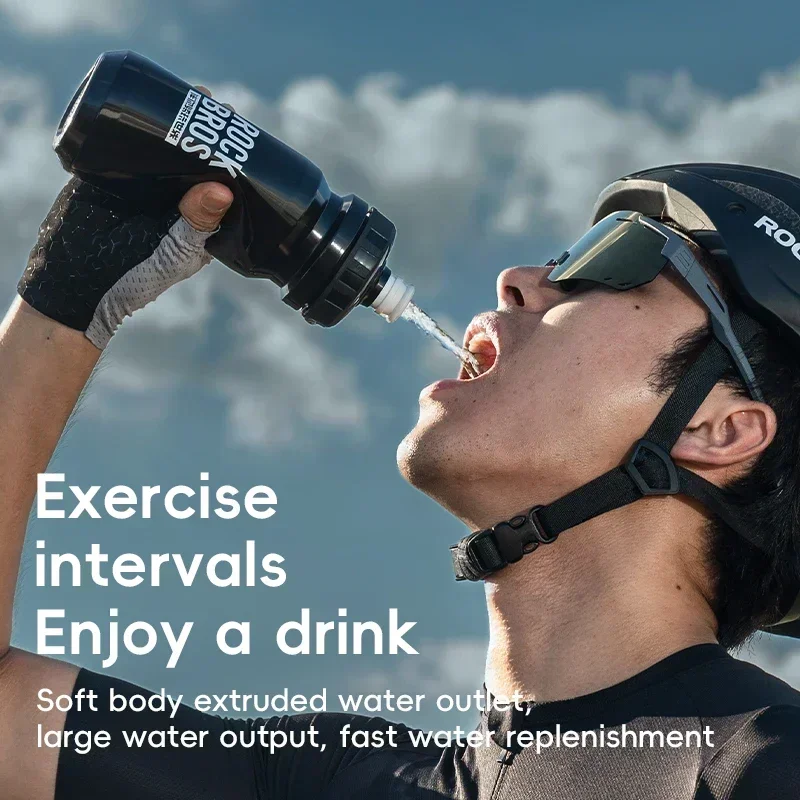 Rockbros 自転車ウォーターボトルダストカバー付き 6 - Mountain Biking Water Bottle のレビューと価格