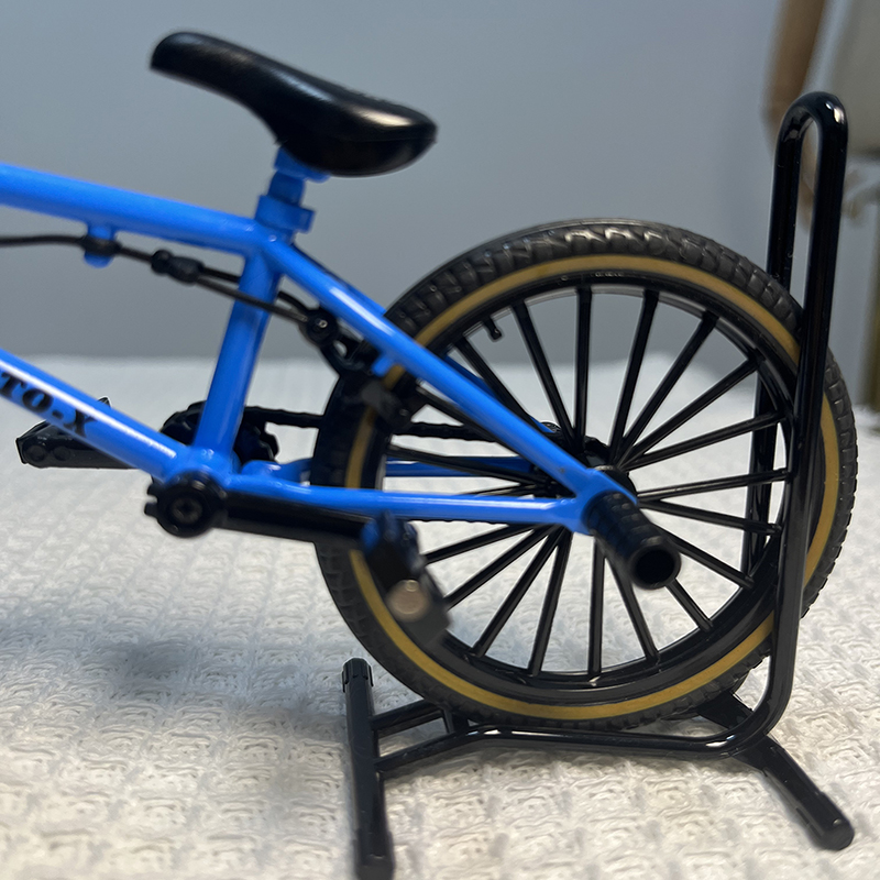 1:8 ミニモデル合金自転車駐車ラックダイキャスト装飾金属マ - Mountain Biking Blue Mountains のレビューと価格