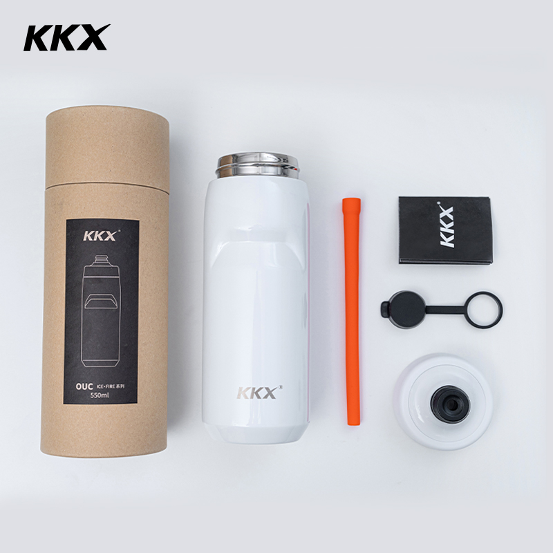KKX 6 層暖かい断熱サイクリングウォーターボトル 550 - Mountain Biking Water Bottle のレビューと価格