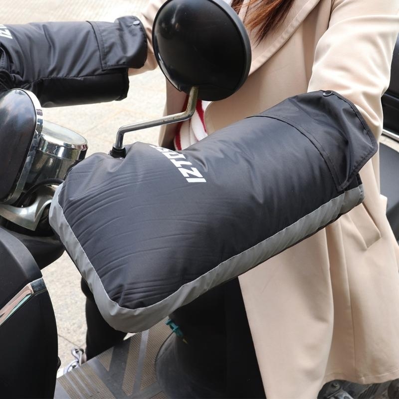 保護オートバイ厚く暖かいハンドルバーマフグリップハンドルバー - Mountain Biking Gloves のレビューと価格